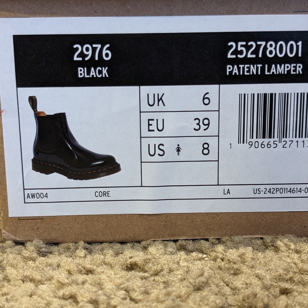 Dr. Martens Black Patent Lamper Chelsea Ankle Boots